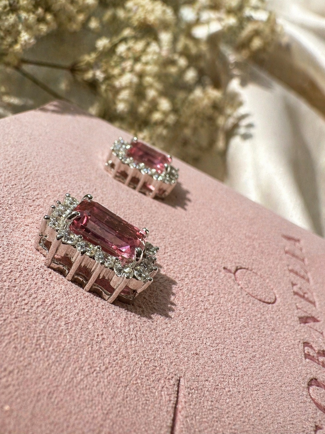 Aretes Zafiro Rosa
