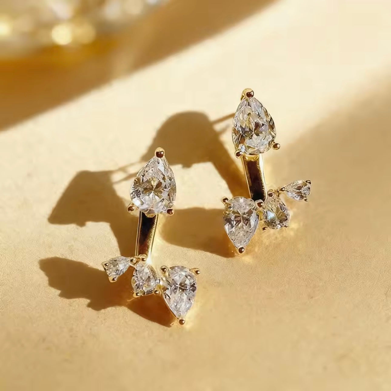 Aretes Petal Drops