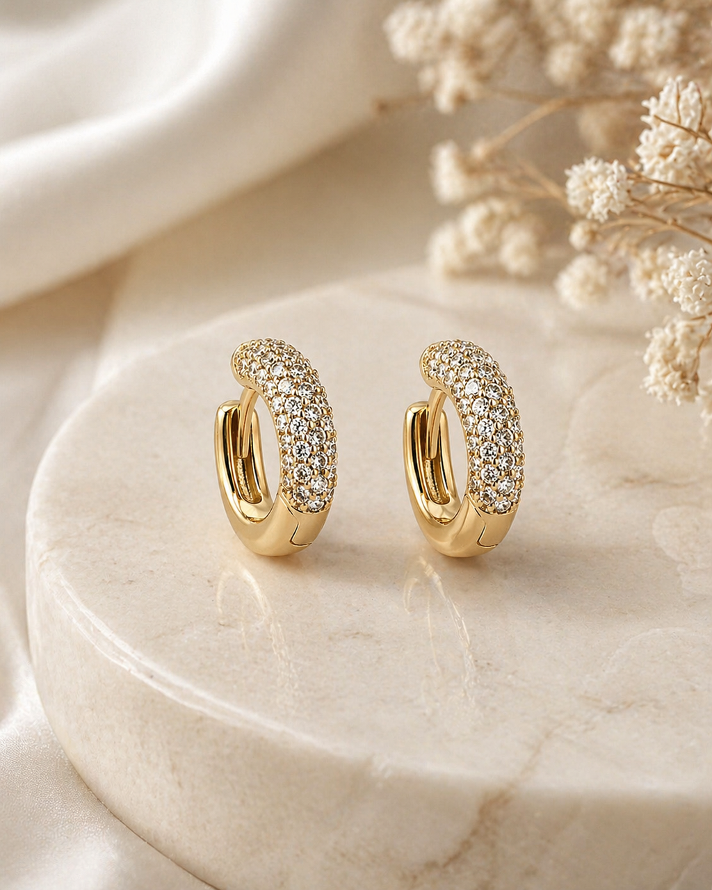 Huggies Oro 14k Y Diamantes