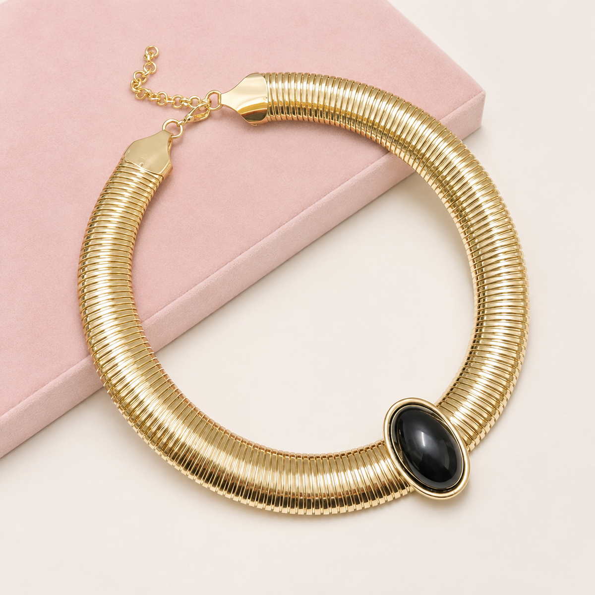 Collar Aurelia Noir