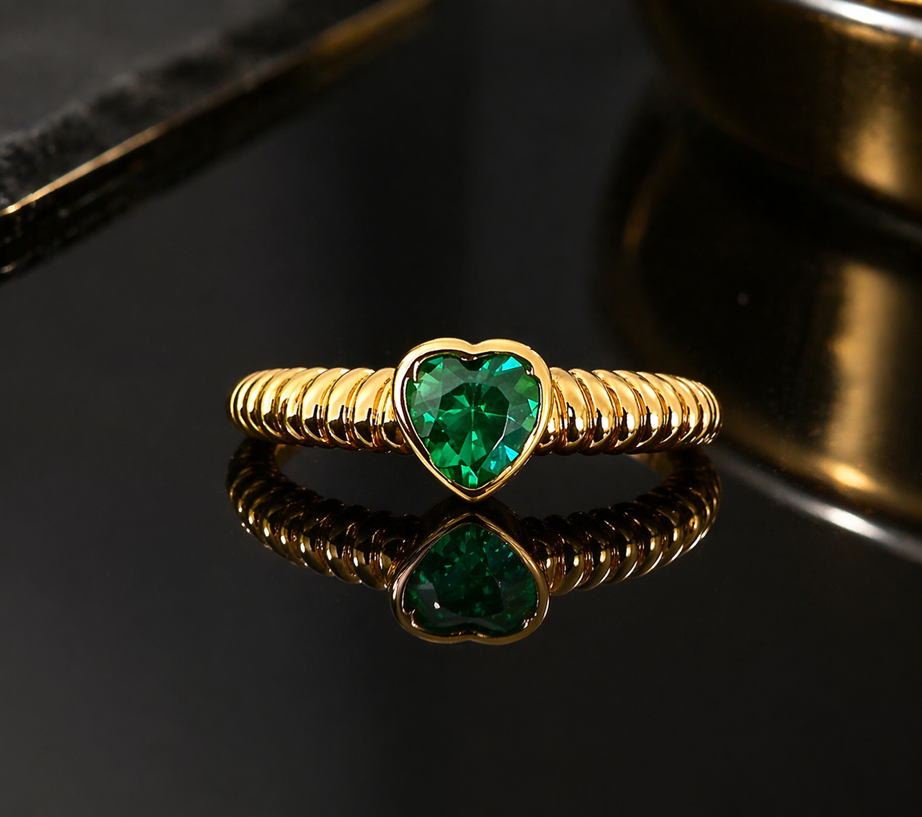 Anillo Esmeralda