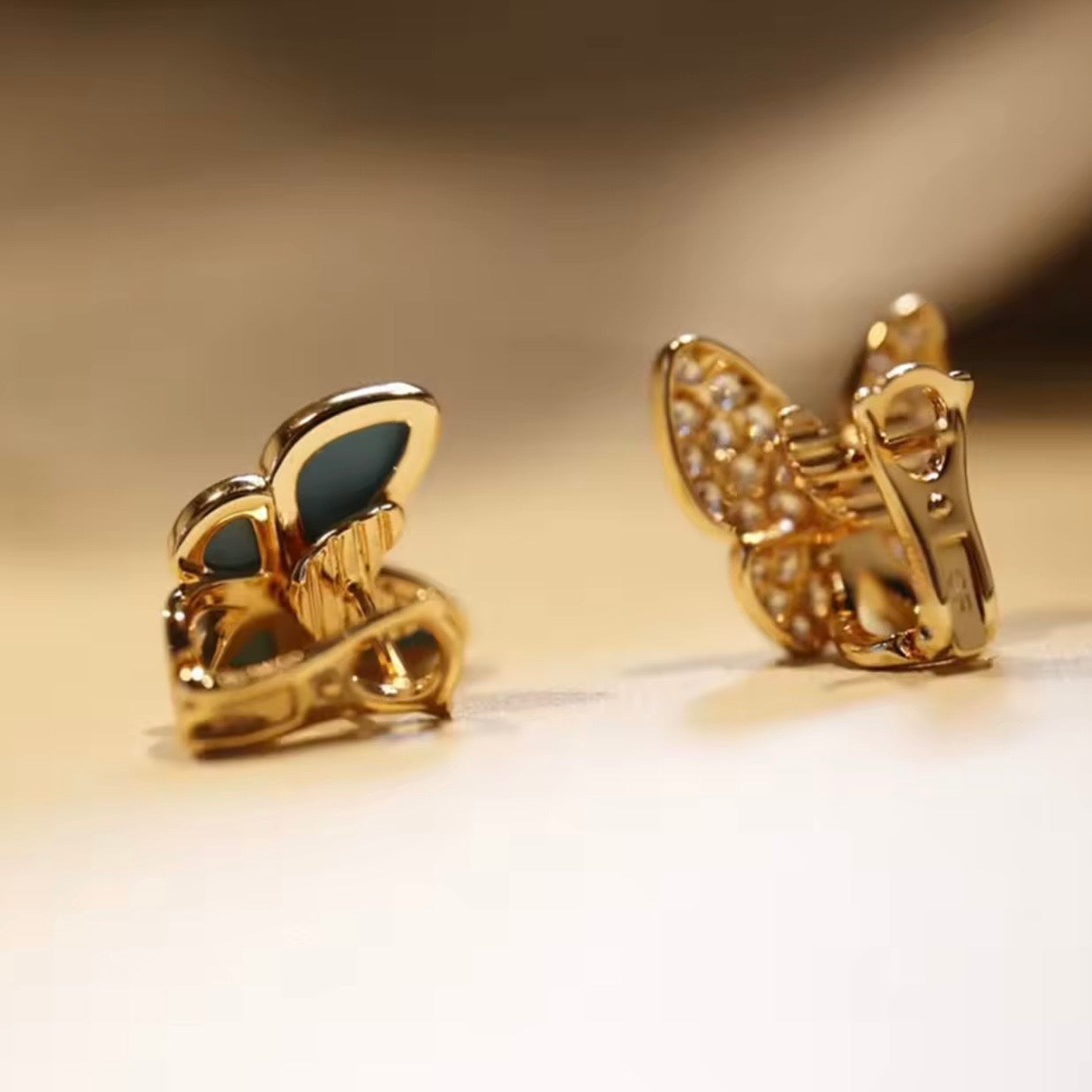 Aretes Mariposas