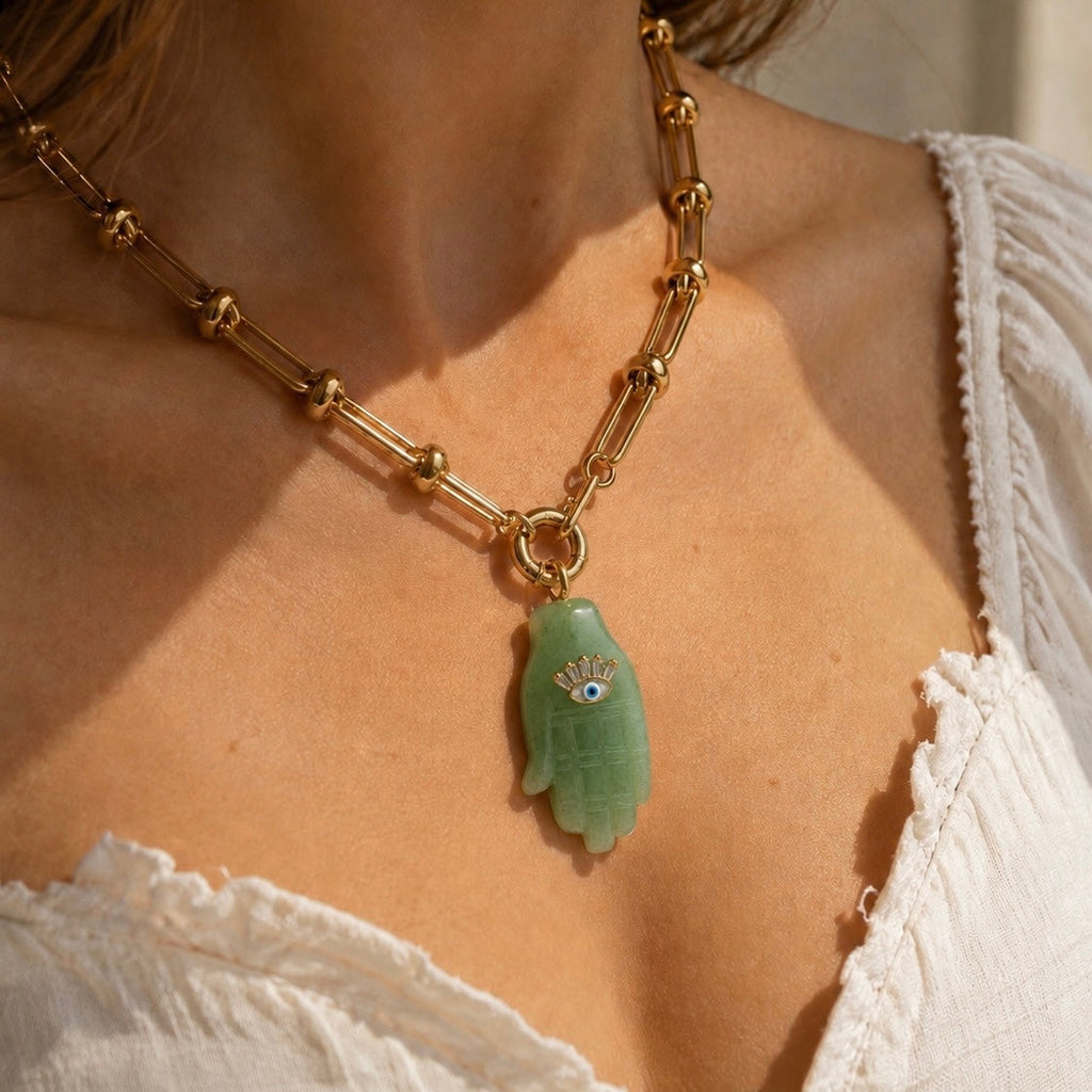 Charm Mano Protectora