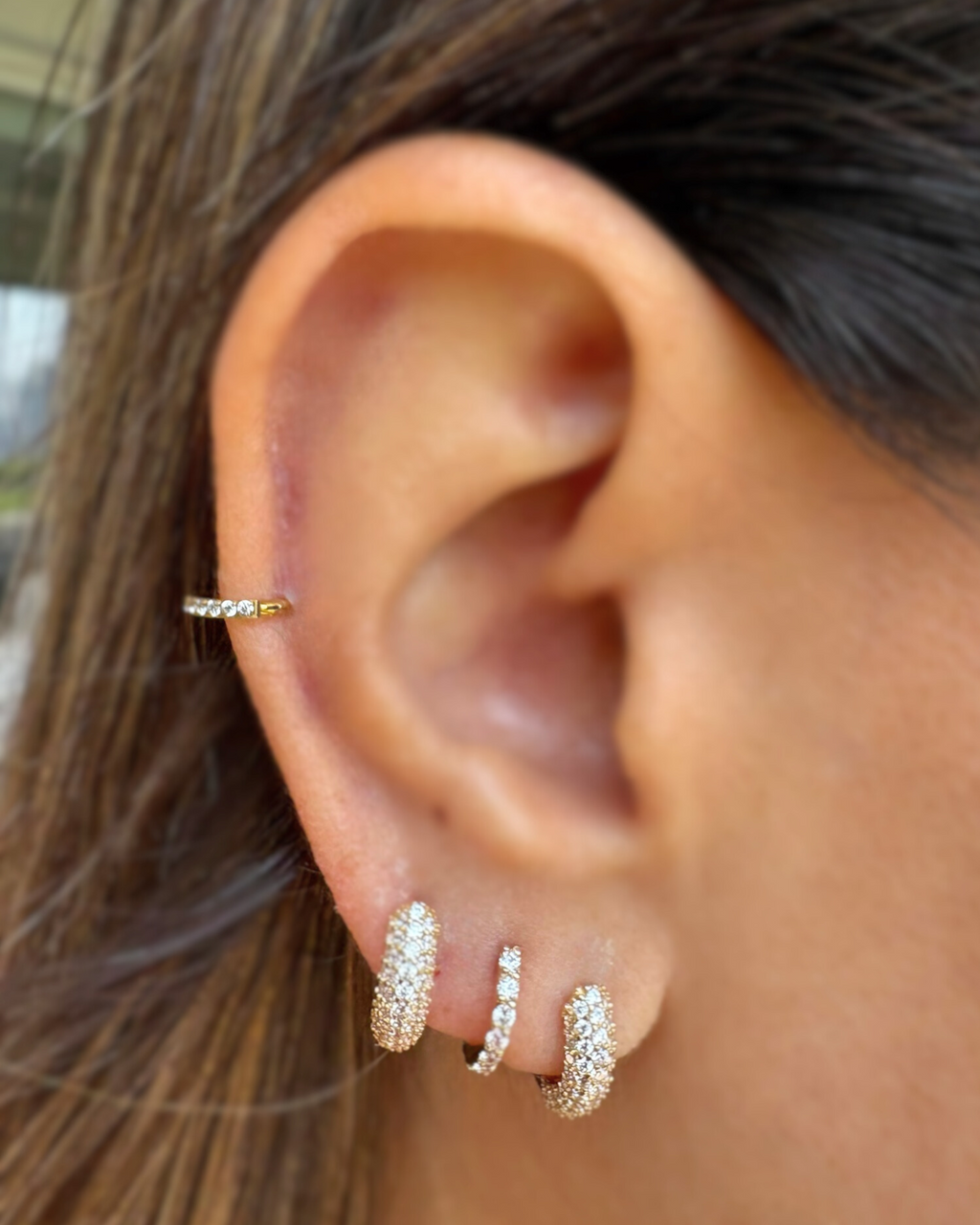 Huggies Oro 14k Y Diamantes