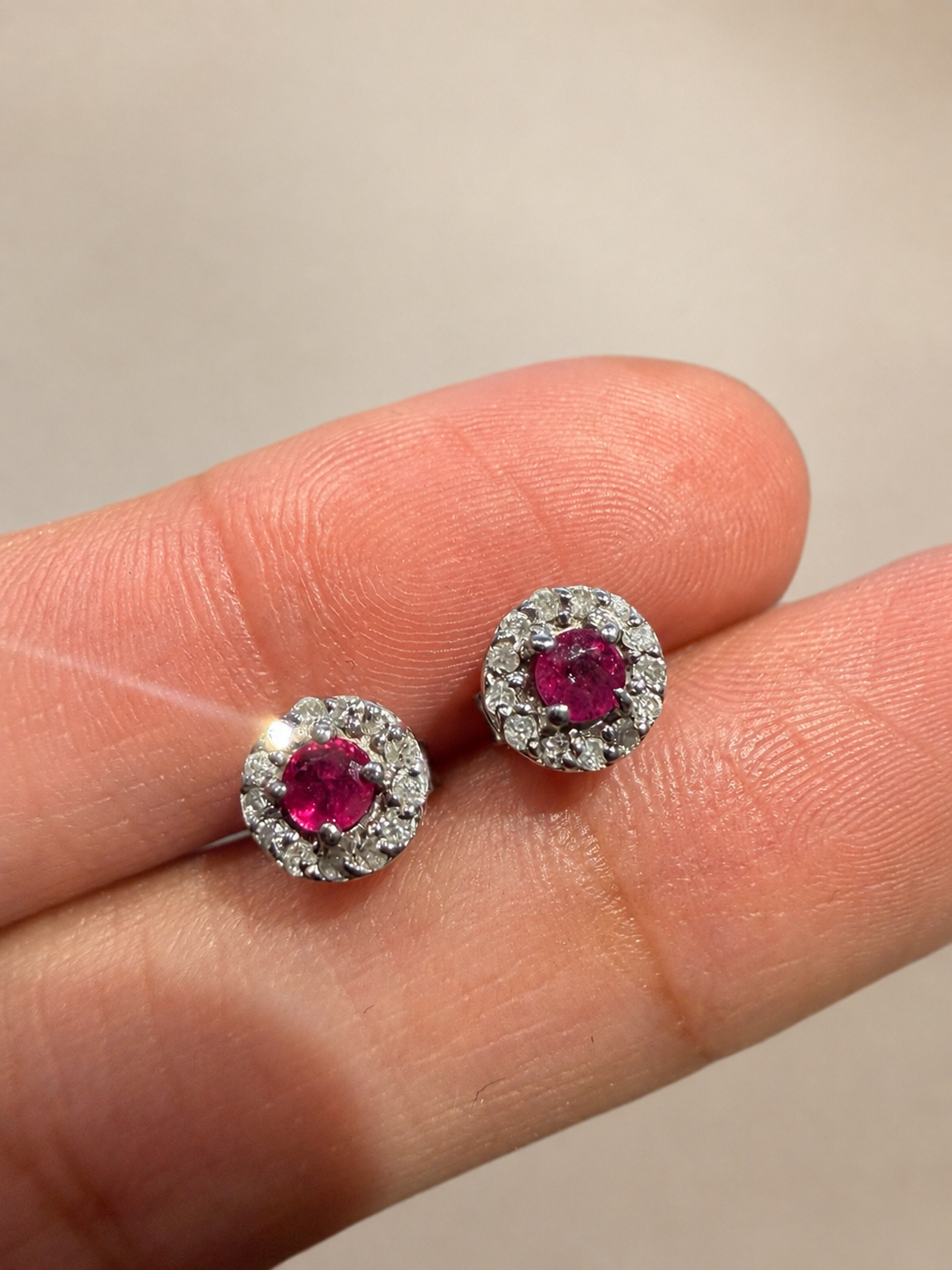 Aretes Ruby